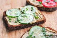 Fresh Tomato Cucumber Hummus Bites