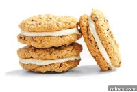 Oatmeal Chocolate Chip Whoopie Pies