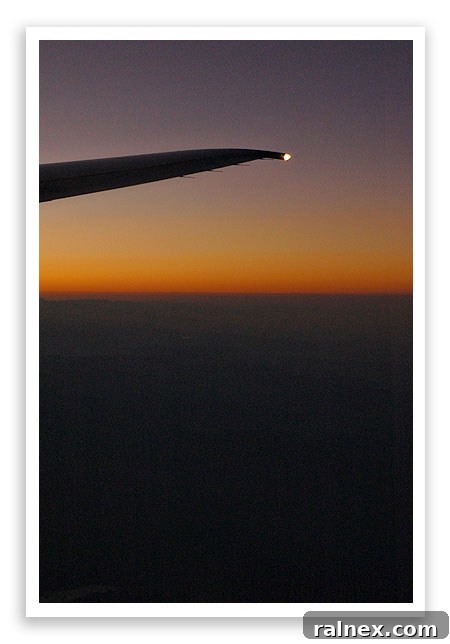 fly16 fly16 - Stunning sunrise from an airplane window
