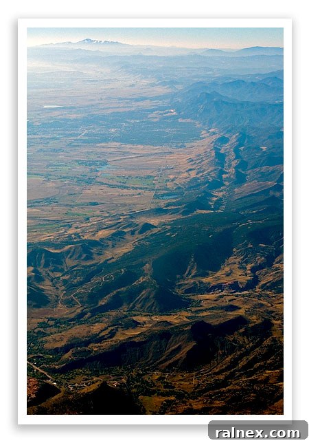 fly23 fly23 - The prominent 'Front Range' mountains from high above